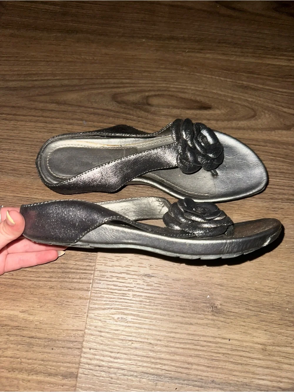 Metallic Silver Floral Thong Sandals for Women